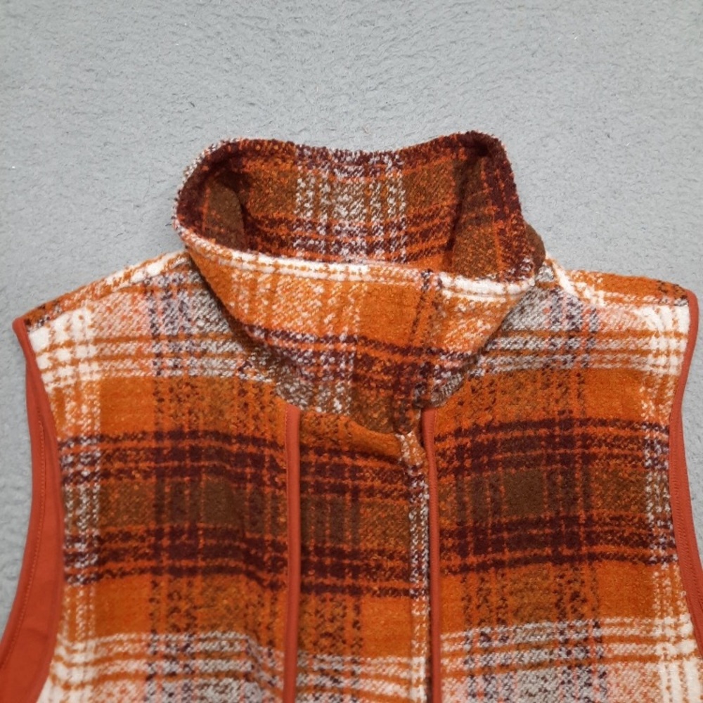 Free People Wrapped Up Blanket Vest - Picture 3 of 8